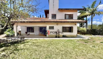 Casa com 3 dormitórios à venda, 255 m² por R$ 1.250.000 - Granja Viana - Carapicuíba/SP