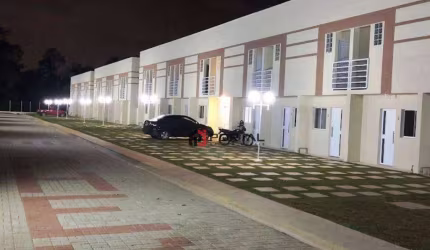 Casa com 2 dormitórios à venda, 60 m² por R$ 370.000 - Cotia - Cotia/SP