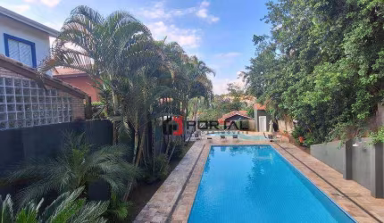 Casa com 4 quartos à venda, 165 m² por R$ 960.000 - Granja Viana - Jandira/SP