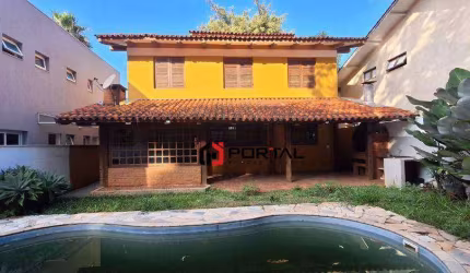 Casa com 3 quartos, 200 m² - venda por R$ 1.500.000 ou aluguel por R$ 7.916/mês - Granja Viana - Cotia/SP