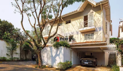 Casa com 3 quartos à venda, 153 m² por R$ 890.000 - Granja Viana - Cotia/SP