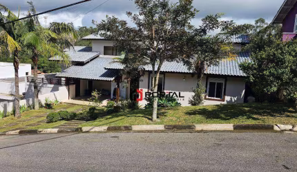 Casa com 4 dormitórios à venda, 335 m² por R$ 1.470.000,00 - Granja Viana - Embu das Artes/SP