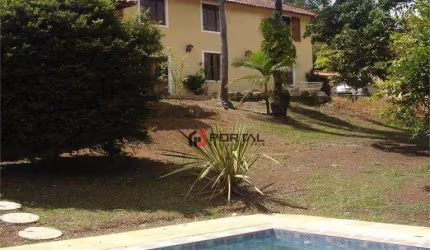 Casa com 3 dormitórios à venda, 250 m² por R$ 2.120.000,00 - Granja Viana - Carapicuíba/SP