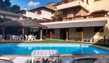 Casa com 3 dormitórios à venda, 575 m² por R$ 3.200.000,00 - Granja Viana - Jandira/SP