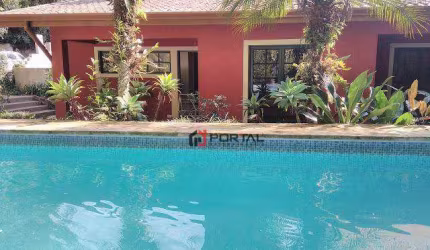 Casa com 3 dormitórios à venda, 216 m² por R$ 1.245.000,00 - Granja Viana - Cotia/SP