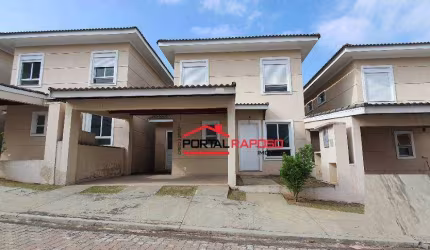 Casa com 3 dormitórios à venda, 200 m² por R$ 900.000,00 - Granja Viana - Cotia/SP