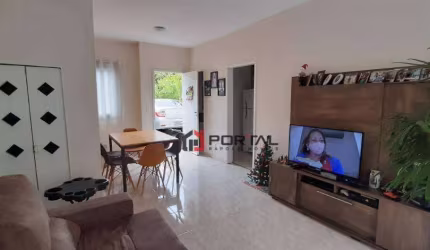 Casa com 2 dormitórios à venda, 72 m² por R$ 425.000,00 - Granja Viana - Cotia/SP