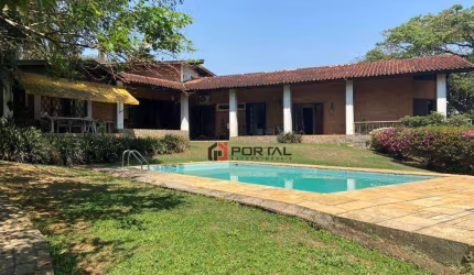 Casa com 5 dormitórios à venda, 800 m² por R$ 2.400.000,00 - Granja Viana - Cotia/SP