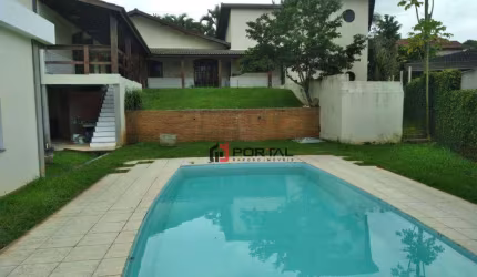 Casa com 3 dormitórios à venda, 506 m² por R$ 1.600.000,00 - Granja Viana - Jandira/SP