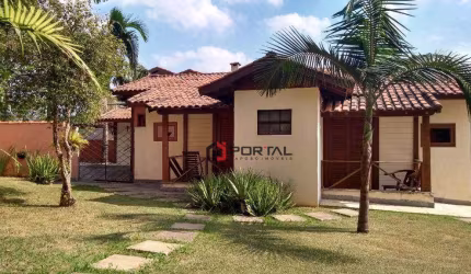 Casa com 3 dormitórios à venda, 186 m² por R$ 990.000,00 - Granja Viana - Cotia/SP