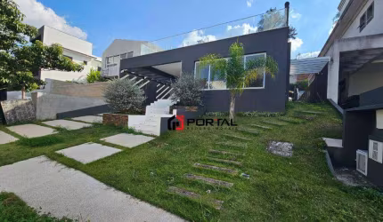 Casa com 4 dormitórios à venda, 315 m² por R$ 1.980.000,00 - Granja Viana - Cotia/SP