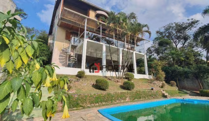 Casa com 3 dormitórios à venda, 480 m² por R$ 1.580.000,00 - Granja Viana - Carapicuíba/SP