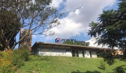 Casa com 2 dormitórios à venda, 211 m² por R$ 2.500.000,00 - Granja Viana - Carapicuíba/SP