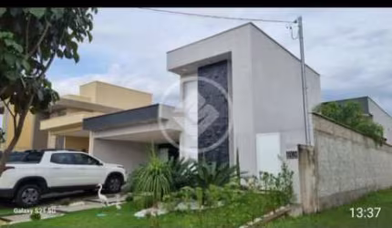 Casa em condominio fechado com armarios codigo: 118605