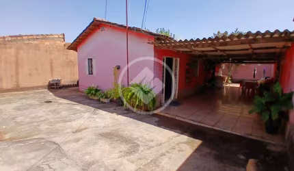 Casa Bem localizada no bairro Real Conquista 1, com 3 quartos, 1 suite e um banheiro, vaga de garagem para 5 carros. codigo: 79528