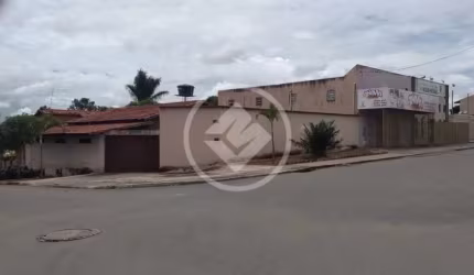 GALPÃO COMERCIAL + CASA codigo: 85815