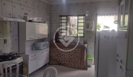 CASA DE 3 QUARTOS NO RESIDENCIAL ARCO IRIS - ANÁPOLIS codigo: 102968