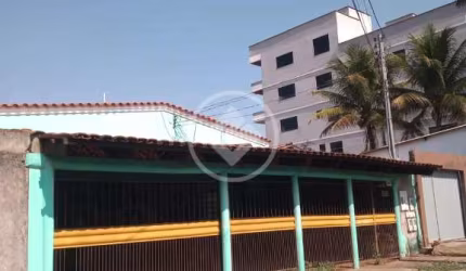 Excelente Casa no Setor Garavelo em Aparecida de Goiâni codigo: 78514