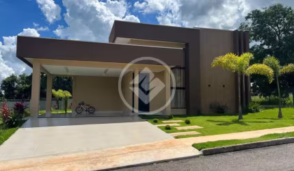 Casa Térrea de 04 Suítes no Condomínio Recanto Paraíso em Guapó codigo: 106243