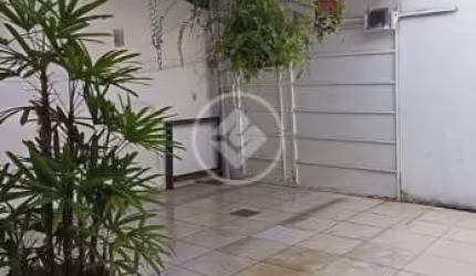 Casa de 2Q em Avenida no Setor Solar Bougainviller codigo: 69872