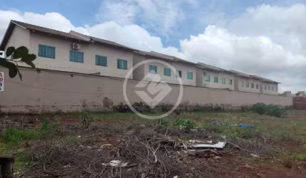Incrível lote de 1600m2 localizado em uma das principais avenidas da região. codigo: 97169