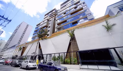 Apartamento de 4 suítes com localização nobre e de altíssimo padrão a venda no Centro
