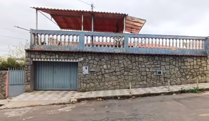 Excelente casa 3 quartos - Bom Pastor