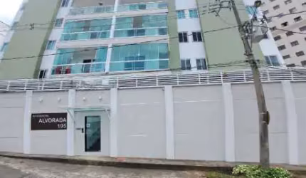 Cobertura no São Mateus, 240m² de muito conforto e uma maravilhosa área Gourmet