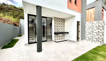 Casa de 3 suítes, alto padrão em condomínio fechado no Parque Jardim da Serra