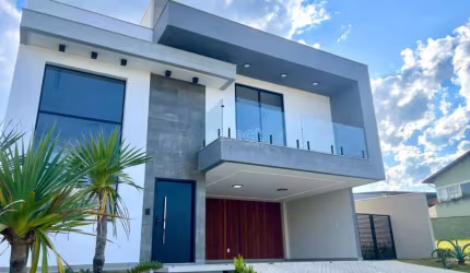 Casa de 4 suítes a venda na fase II do condomínio Alphaville