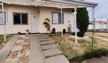 Casa de 3 quartos à venda no Cond. Neo Residencial