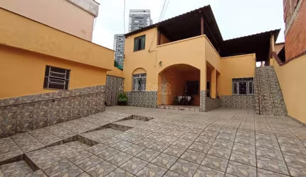 Casa 3 quartos - Teixeiras