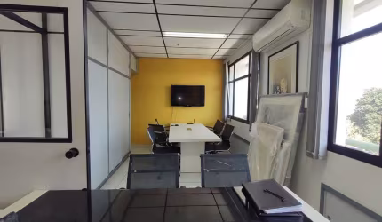 Sala Comercial Totalmente Mobiliada a Venda - Bom Clima - Guarulhos - SP