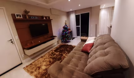 Lindo Apartamento no Condomínio Forever Residence Resort com 77 m²
