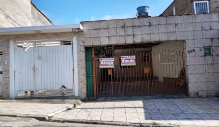 Casa à venda localizada no Jardim Santa Emília - Guarulhos - SP