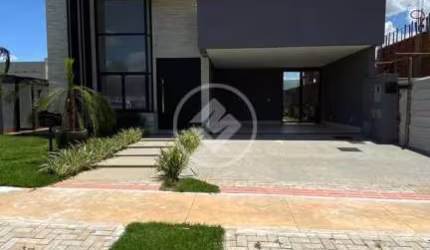 Casa em Condomínio Alto Padrão - Parqville Jacarandá codigo: 67988