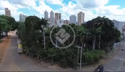 Terreno Comercial de Esquina no Setor Universitário - 3.030m² codigo: 85719