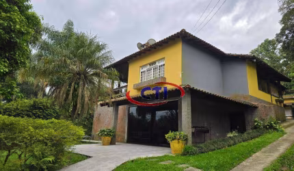 Casa com 3 dormitórios à venda, 258 m² por R$ 800.000,00 - Jardim Clube de Campo - Santo André/SP