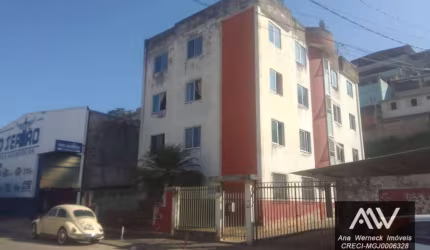 Apartamento com 3 dormitórios à venda, 80 m² por R$ 110.000,00 - Nova Era - Juiz de Fora/MG