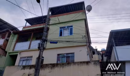 Casa com 2 dormitórios à venda, 82 m² por R$ 149.000,00 - Sagrado  Coração  de Jesus - Juiz de Fora/MG