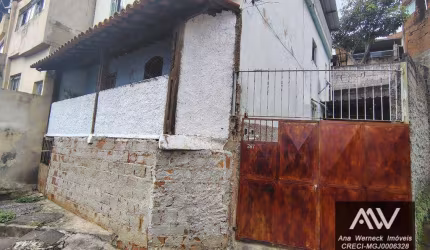 Casa com 2 dormitórios à venda, 90 m² por R$ 150.000,00 - Vila Ideal - Juiz de Fora/MG