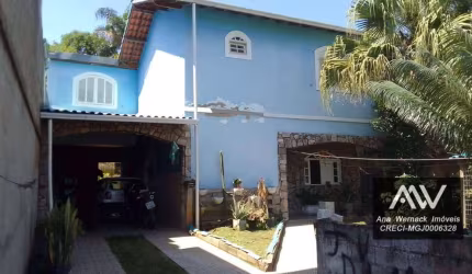 Casa com 4 dormitórios à venda, 150 m² por R$ 370.000,00 - Novo Triunfo - Juiz de Fora/MG