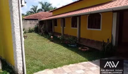 Chácara com 4 dormitórios à venda, 2200 m² por R$ 649.000,00 - Valadares(Juiz de Fora) - Juiz de Fora/MG