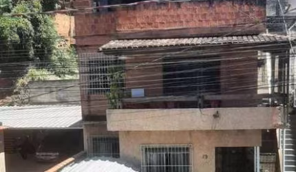 Casa com 3 dormitórios à venda, 180 m² por R$ 600.000,00 - Linhares - Juiz de Fora/MG