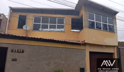 Casa com 3 dormitórios à venda, 110 m² por R$ 160.000 -DE ENTRADA Grama - Juiz de Fora/MG
