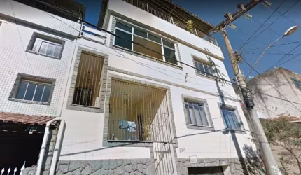 Casa com 6 dormitórios à venda, 350 m² por R$ 365.000,00 - Santa Cândida - Juiz de Fora/MG