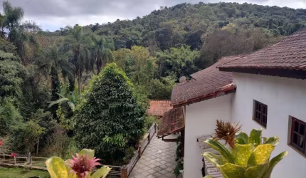 Casa de Campo para Venda em Mairiporã, Salsalito, 3 dormitórios, 1 suíte, 4 banheiros, 4 vagas