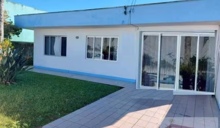 Imperdível oportunidade: Casa à venda em Itajaí-SC, São João, 2 quartos, 2 salas, 1 banheiro, 3 vagas, 600m². Confira!