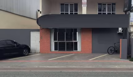 Casa à venda em Itajaí-SC, 5 quartos, 1 suíte, 2 salas, 3 banheiros, 2 vagas