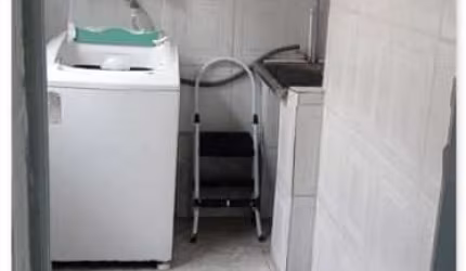 Apartamento com 2 quartos à venda na Rua Giúlio Ferro, 148, Conjunto Residencial José Bonifácio, São Paulo, 56 m2 por R$ 200.000